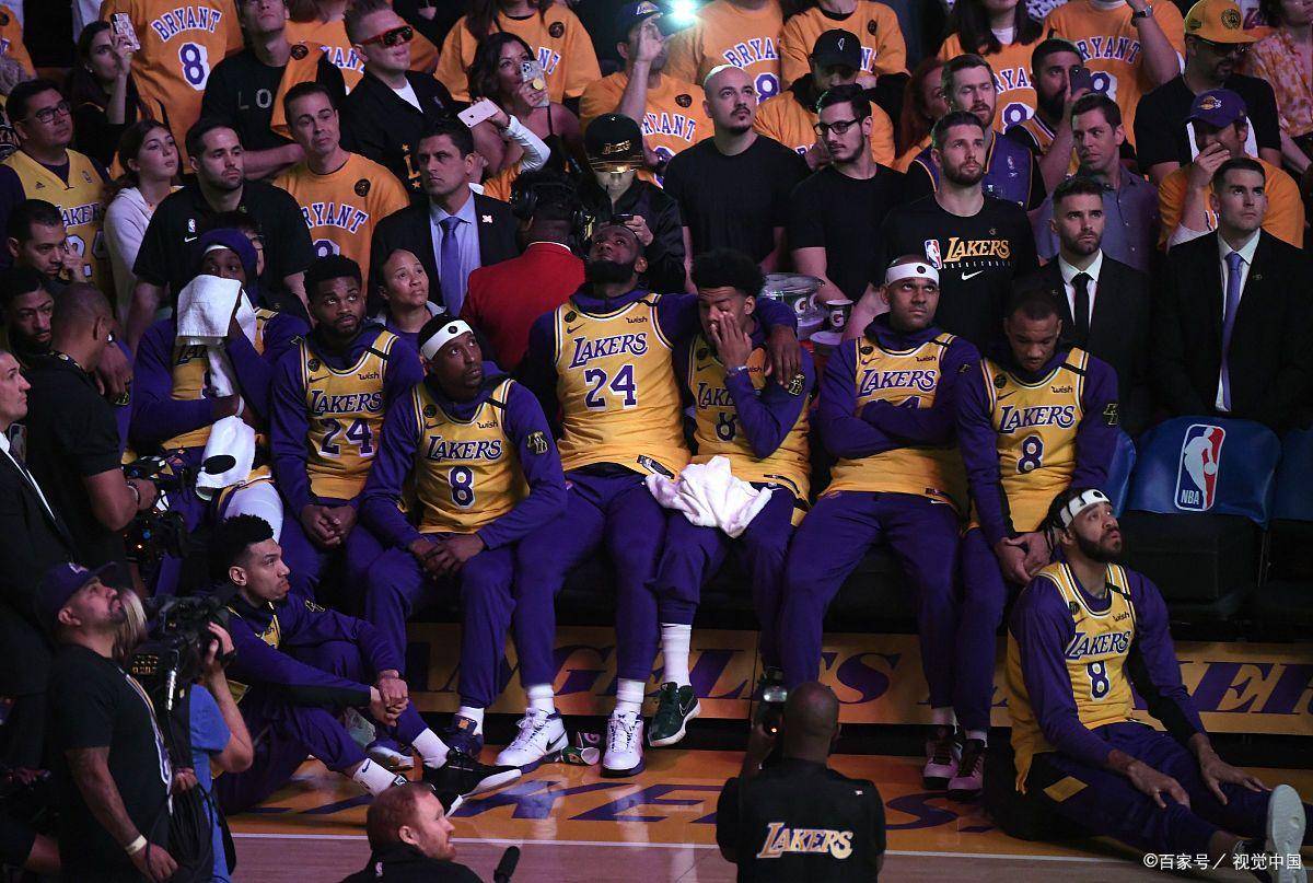 关于年终总决赛战况:洛杉矶湖人防线稳固,纽约尼克斯进攻受阻,杜兰特成最佳的信息 关于年终总决赛战况:洛杉矶湖人防线稳固,纽约尼克斯进攻受阻,杜兰特成最佳的信息